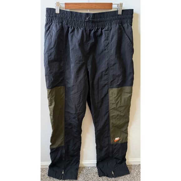 Nike Women's city utility woven high-rise pants size XL - Picture 2 of 8